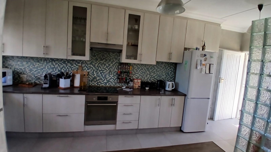 To Let 5 Bedroom Property for Rent in Fichardt Park Free State